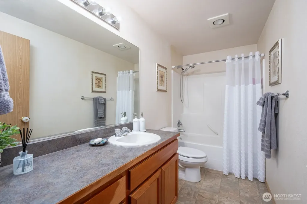 206 I Street NE Quincy WA 98848