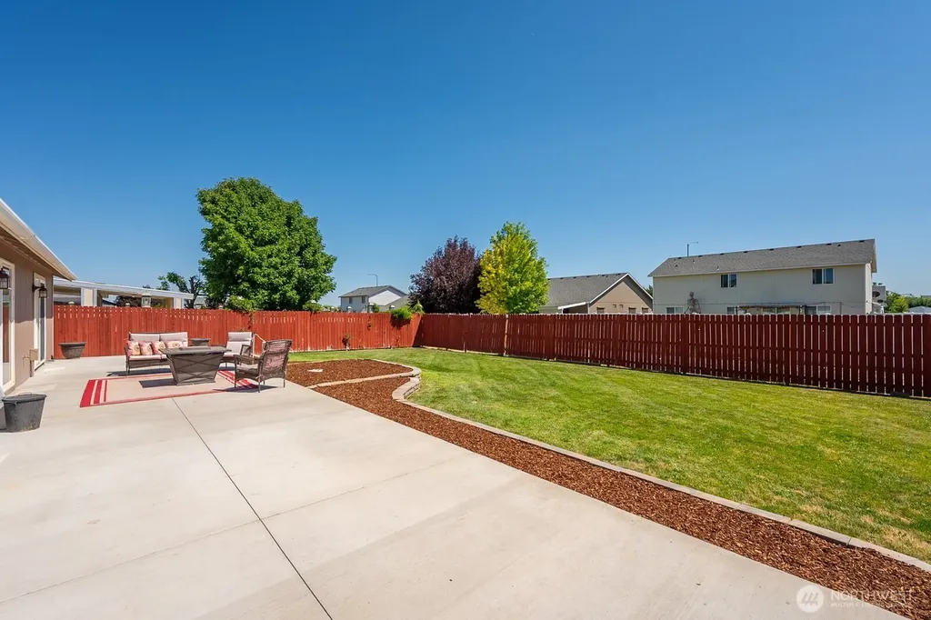 206 I Street NE Quincy WA 98848