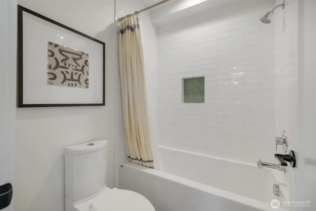 8530 13th Avenue NW Seattle WA 98117