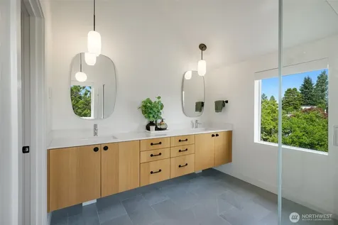 8530 13th Avenue NW Seattle WA 98117