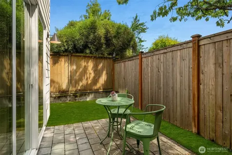 8530 13th Avenue NW Seattle WA 98117