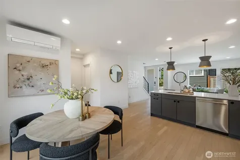 8530 13th Avenue NW Seattle WA 98117