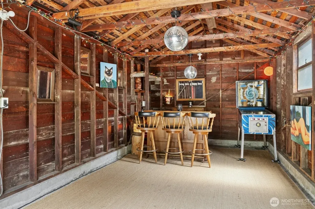 1217 S Charlestown Street Seattle WA 98108