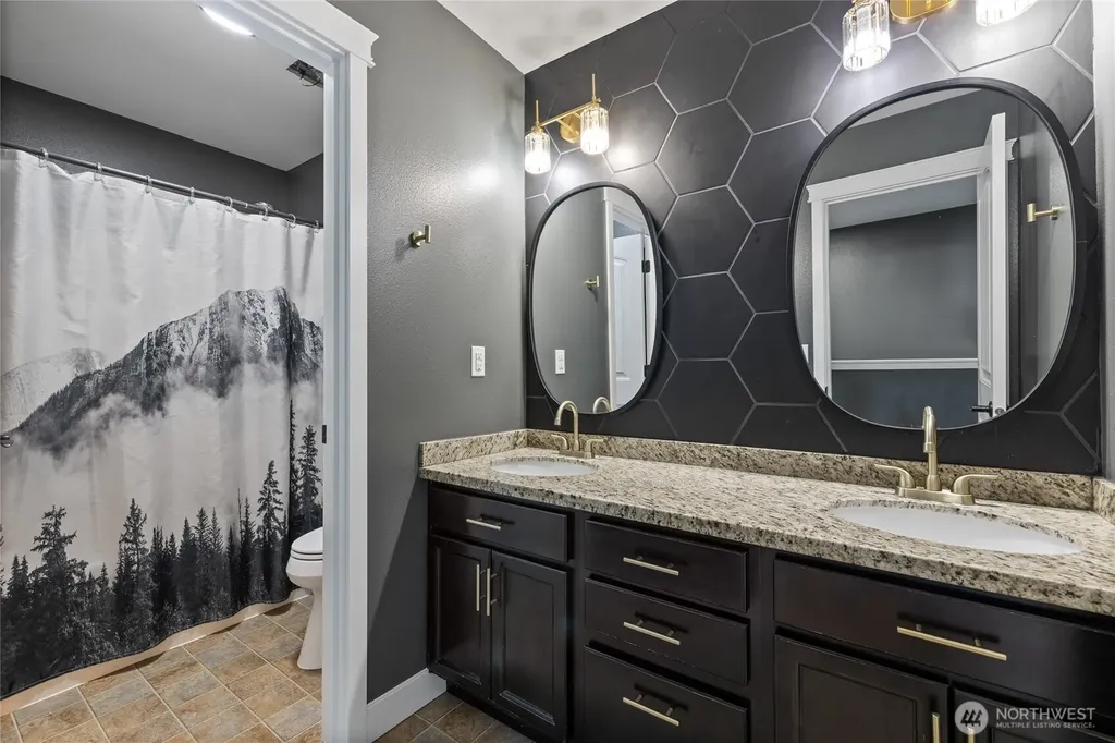 15425 Chad Drive SE Yelm WA 98597