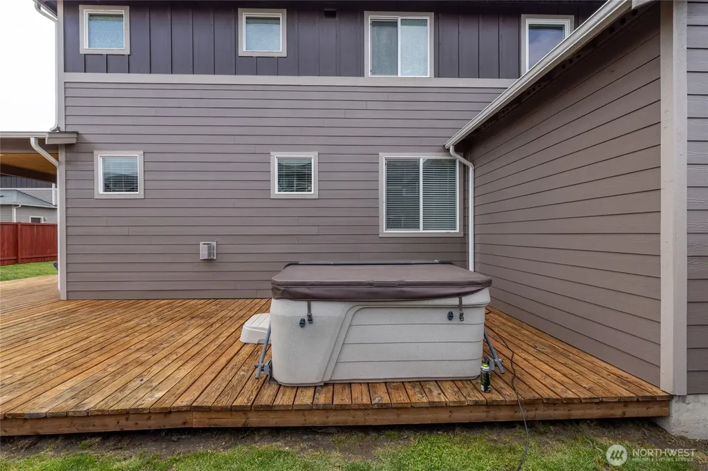 15425 Chad Drive SE Yelm WA 98597