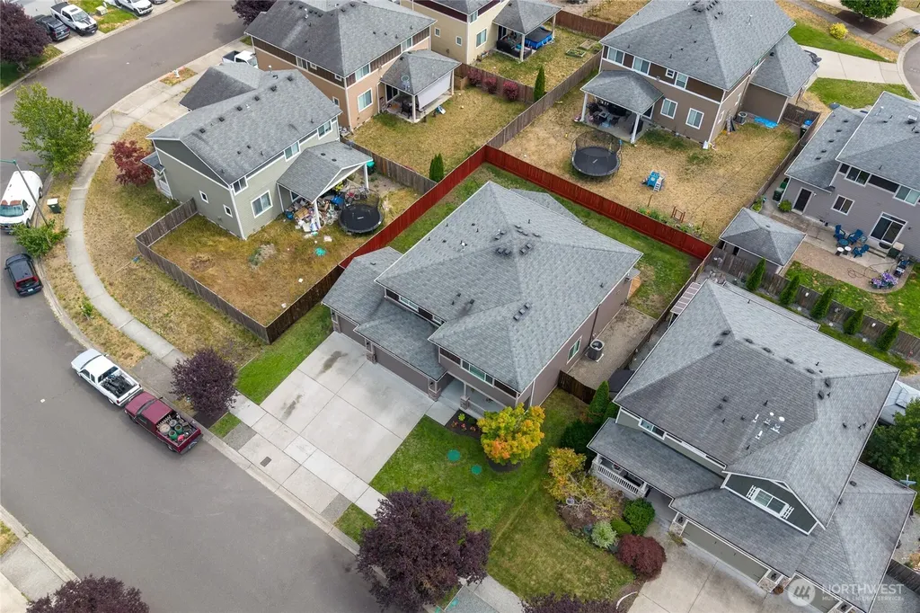 15425 Chad Drive SE Yelm WA 98597