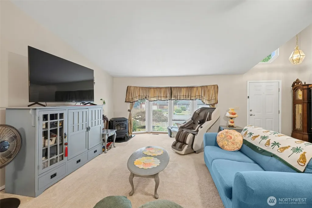 7103 Church Creek Circle NW Stanwood WA 98292