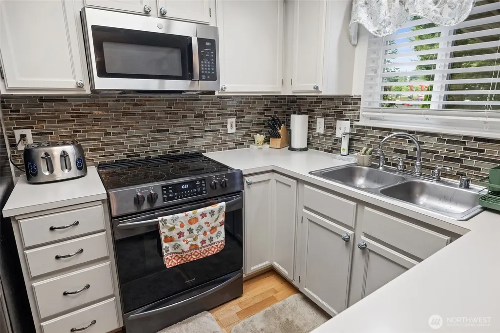 7103 Church Creek Circle NW Stanwood WA 98292