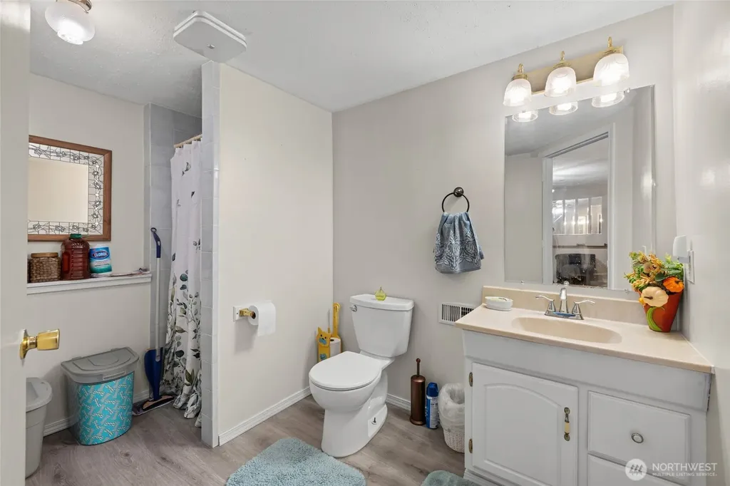 7103 Church Creek Circle NW Stanwood WA 98292