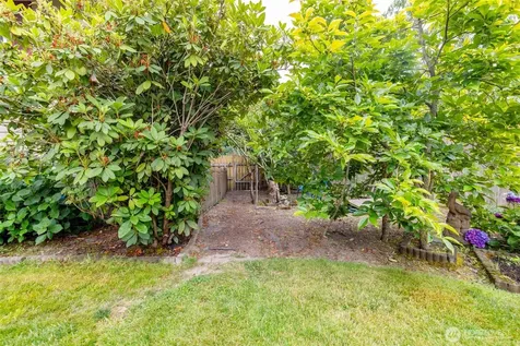 7103 Church Creek Circle NW Stanwood WA 98292