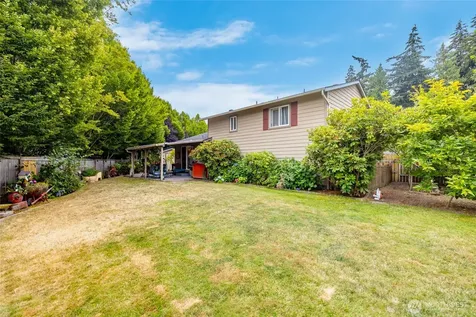 7103 Church Creek Circle NW Stanwood WA 98292