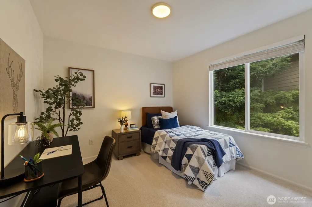 71 Sunset Court NW Issaquah WA 98027