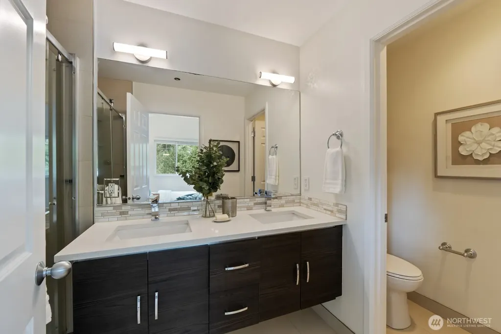 71 Sunset Court NW Issaquah WA 98027