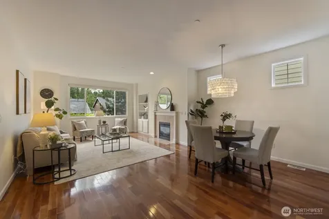 71 Sunset Court NW Issaquah WA 98027