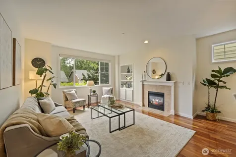 71 Sunset Court NW Issaquah WA 98027