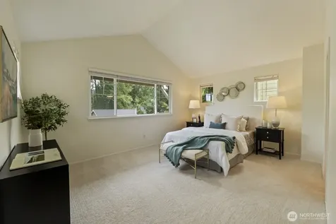71 Sunset Court NW Issaquah WA 98027
