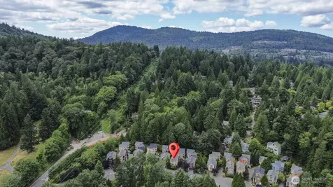 71 Sunset Court NW Issaquah WA 98027