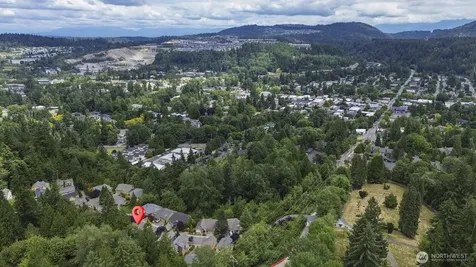 71 Sunset Court NW Issaquah WA 98027