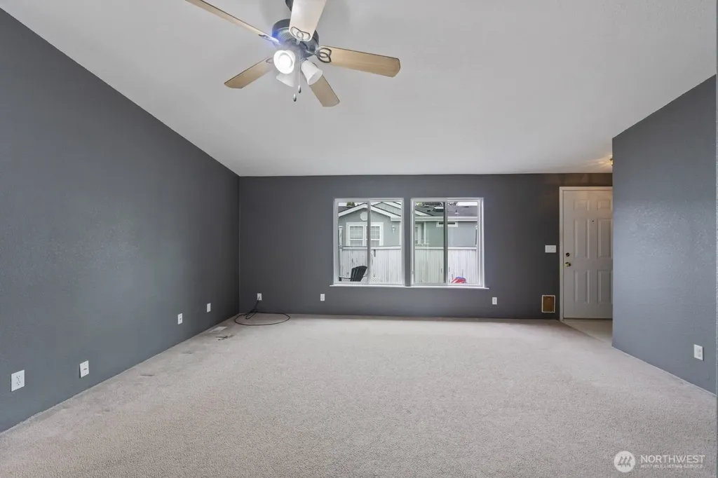 8331 15th Place SE Lake Stevens WA 98258