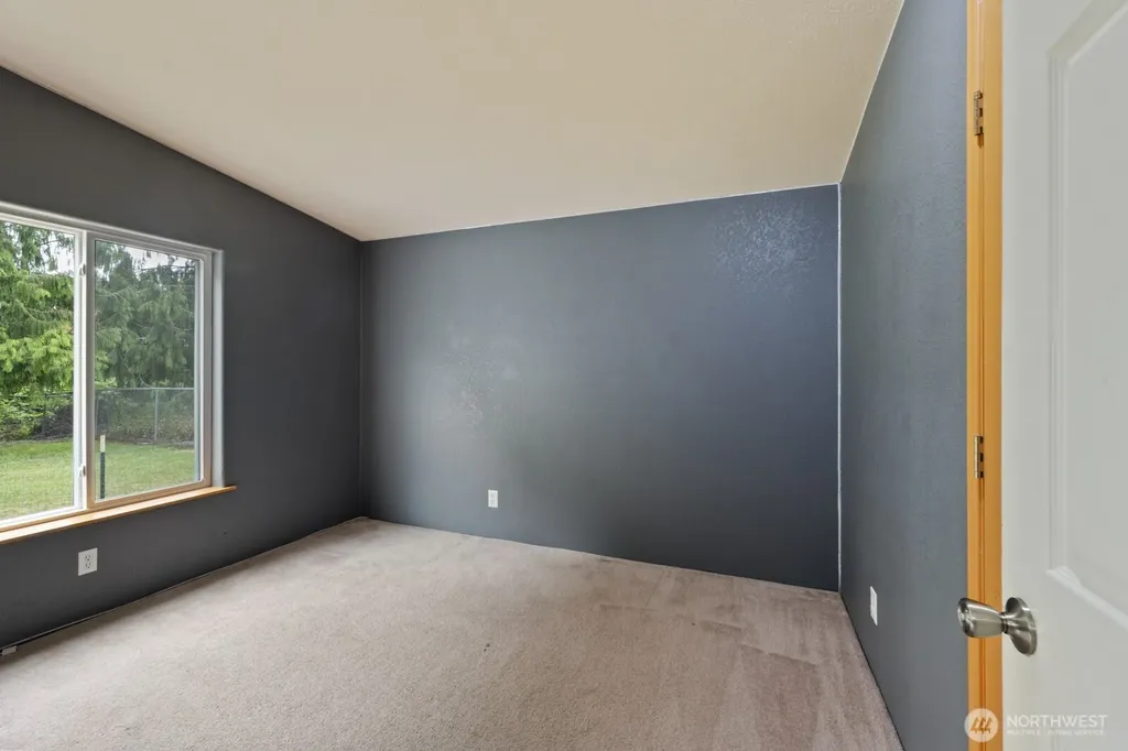 8331 15th Place SE Lake Stevens WA 98258