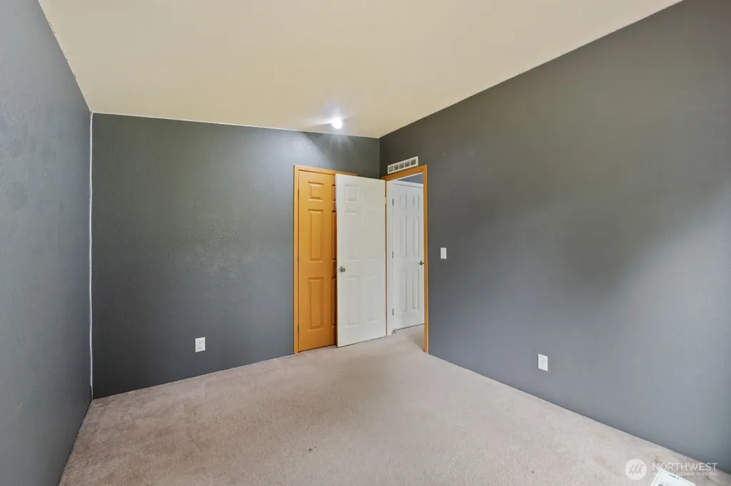 8331 15th Place SE Lake Stevens WA 98258