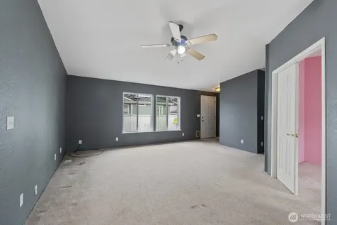 8331 15th Place SE Lake Stevens WA 98258