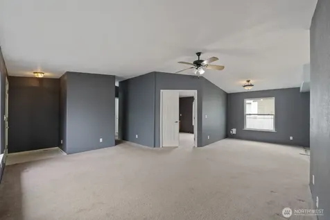 8331 15th Place SE Lake Stevens WA 98258