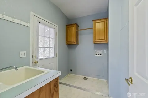 8331 15th Place SE Lake Stevens WA 98258