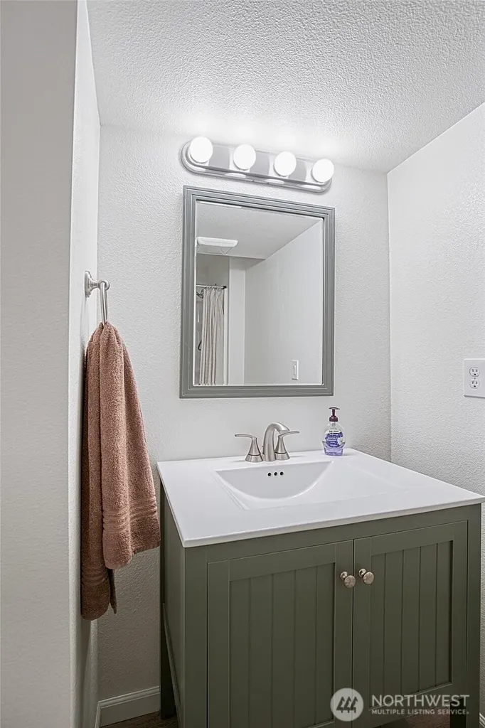 781 Camden Court SW Ocean Shores WA 98569