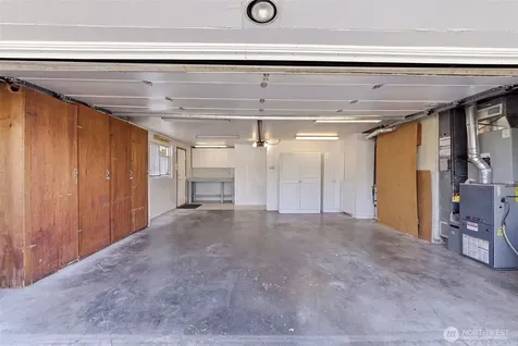 1016 Sunset Way Bellevue WA 98004