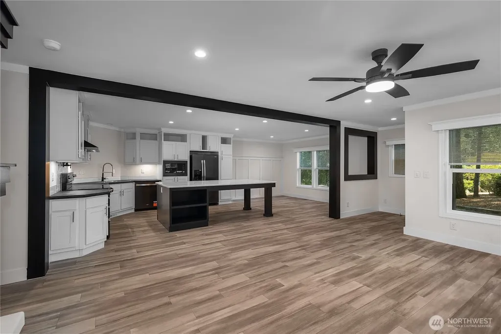 10 E Barnsby Place Shelton WA 98584