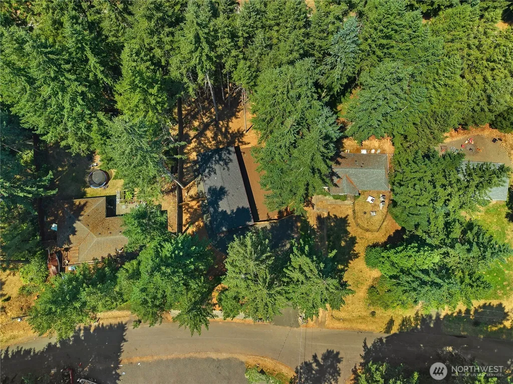 10 E Barnsby Place Shelton WA 98584