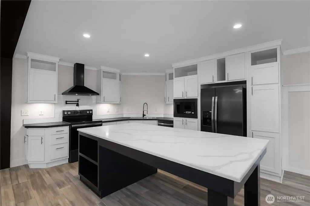 10 E Barnsby Place Shelton WA 98584