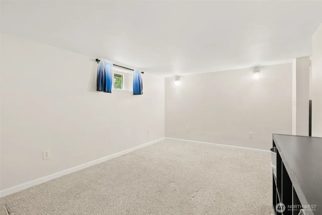 1460 S Fife Street Tacoma WA 98405