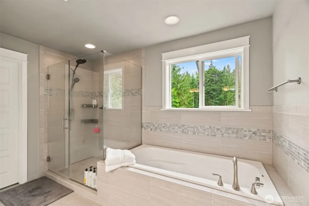 10103 52nd Street SE Snohomish WA 98290