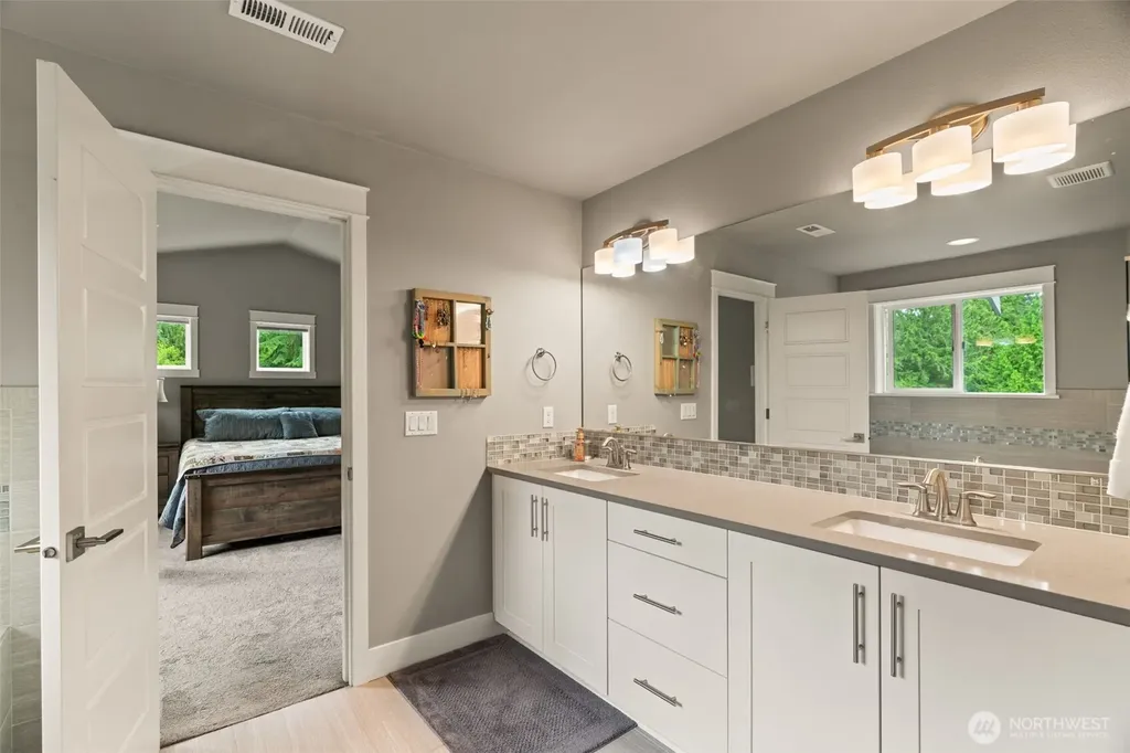 10103 52nd Street SE Snohomish WA 98290