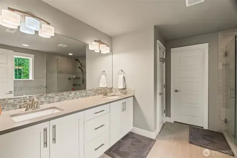 10103 52nd Street SE Snohomish WA 98290