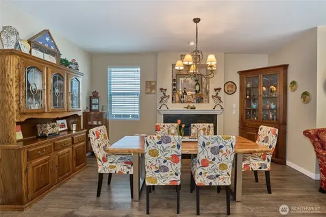 28091 Maple Ridge Way SE Maple Valley WA 98038