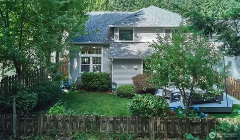28091 Maple Ridge Way SE Maple Valley WA 98038