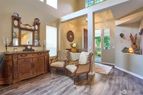 28091 Maple Ridge Way SE Maple Valley WA 98038