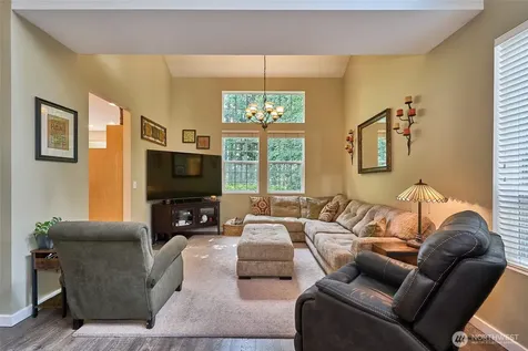28091 Maple Ridge Way SE Maple Valley WA 98038