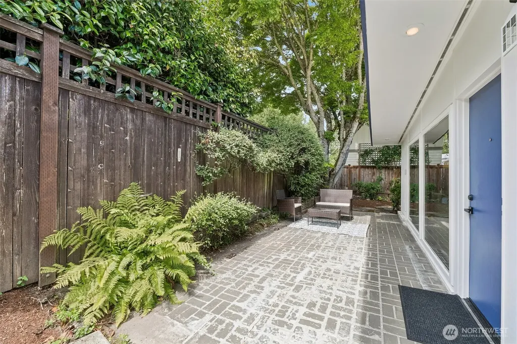 3222 NE 85th Street Seattle WA 98115