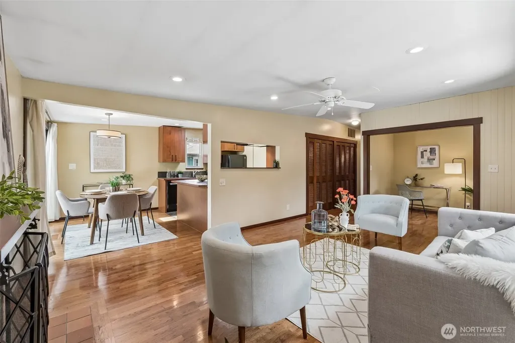 3222 NE 85th Street Seattle WA 98115