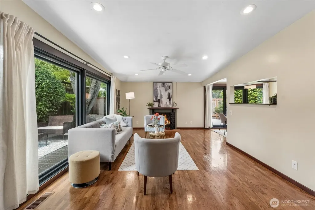 3222 NE 85th Street Seattle WA 98115