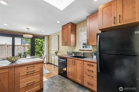 3222 NE 85th Street Seattle WA 98115