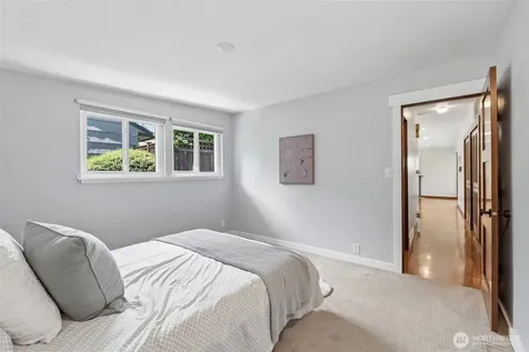 3222 NE 85th Street Seattle WA 98115