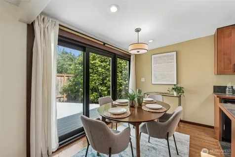 3222 NE 85th Street Seattle WA 98115
