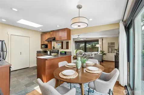 3222 NE 85th Street Seattle WA 98115