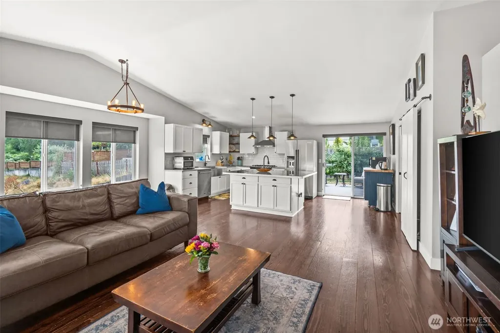 19684 Johanna Vei Lane NW Poulsbo WA 98370