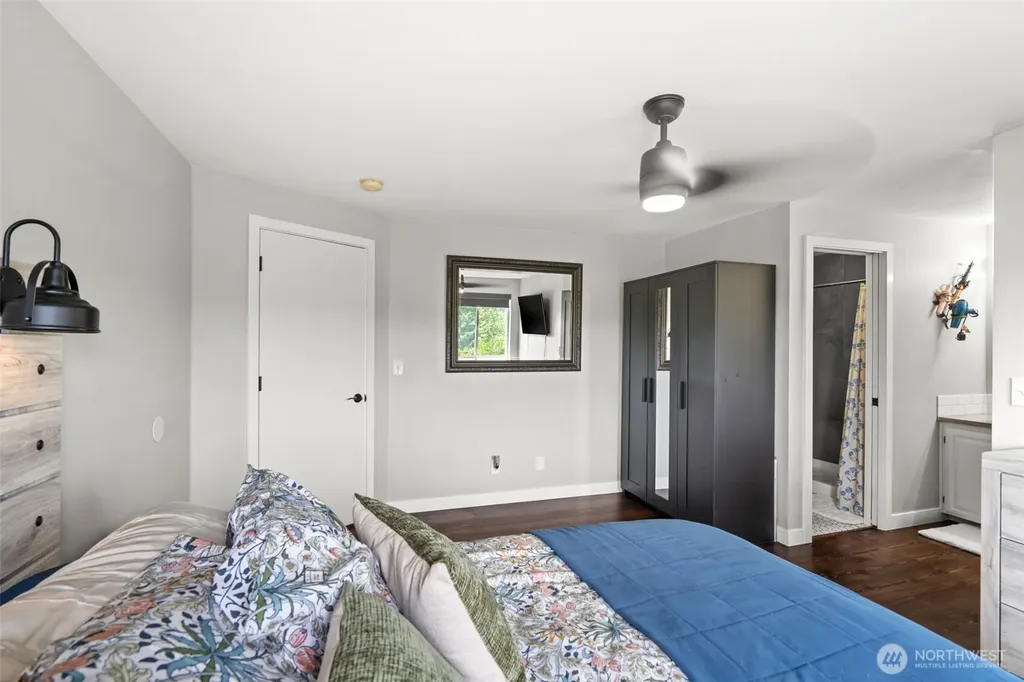 19684 Johanna Vei Lane NW Poulsbo WA 98370